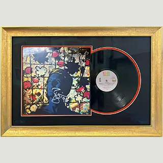 Signed Memorabilia & Posters