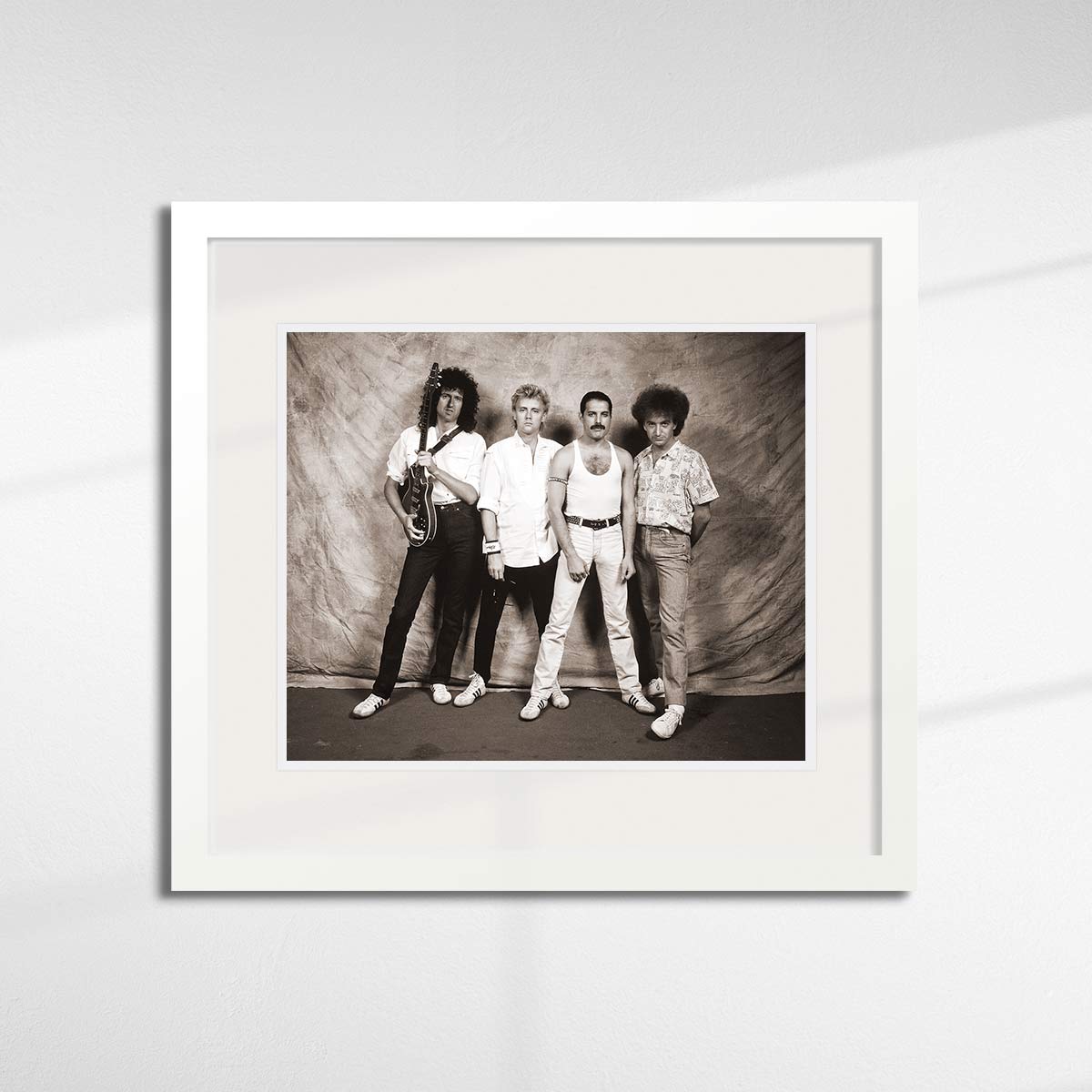 Queen "Wembley Backstage, 1985"