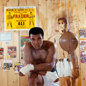 Muhammad Ali at training camp, 1974 — Limited Edition Print by Neil Leifer